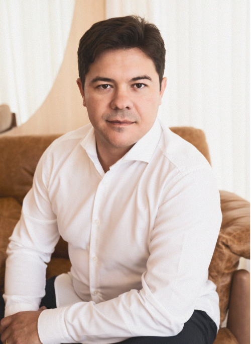 Dr. Felipe Zago